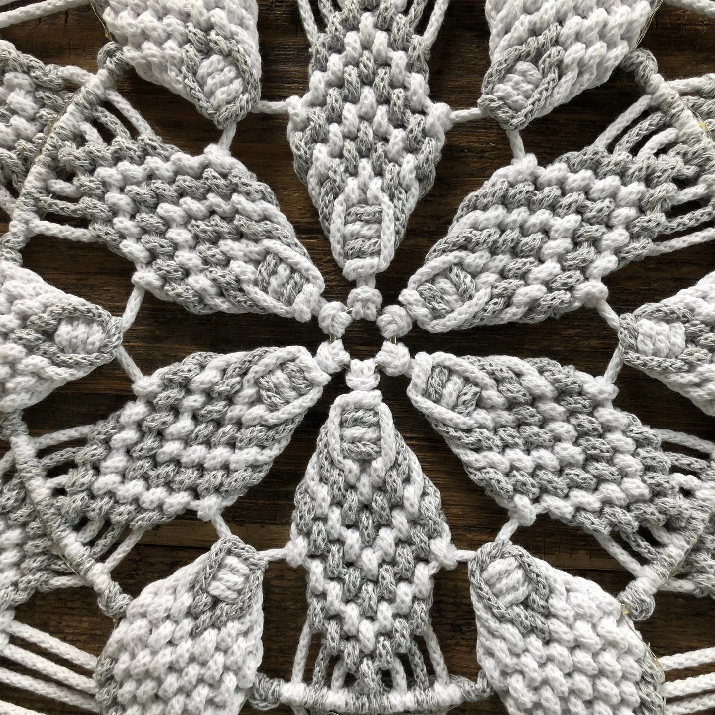 DIY GROTE SNEEUWVLOK (56 cm) + VIDEO